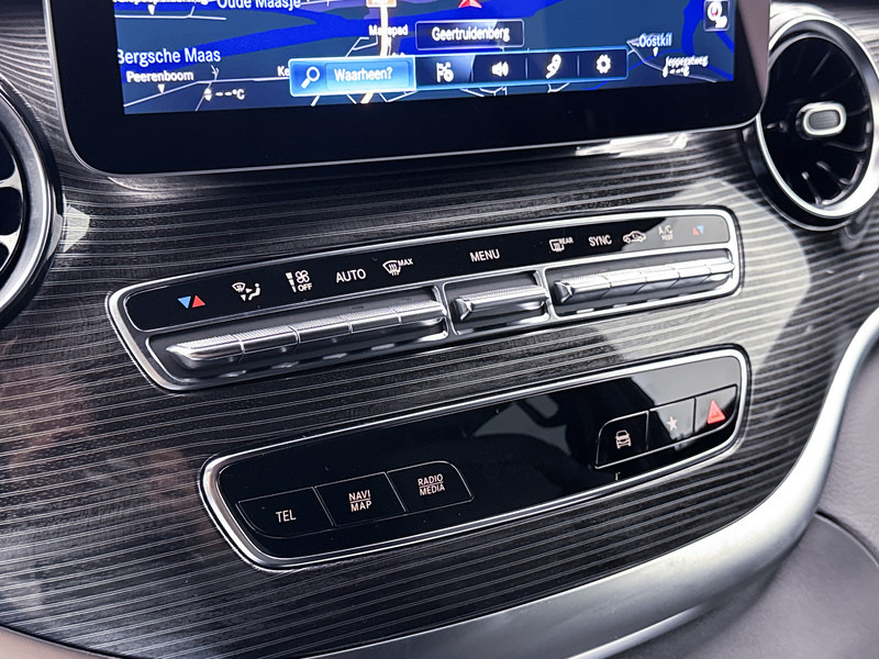 Leasing de Mercedes-Benz V-Klasse 300d Lang Dubbele Cabine AMG Avantgarde Edition DC Trekhaak 360 Graden Camera Elektrische Schuifdeuren Mercedes-Benz V-Klasse 300d Lang Dubbele Cabine AMG Avantgarde Edition DC Trekhaak 360 Graden Camera Elektrische Schuifdeuren: foto 15
