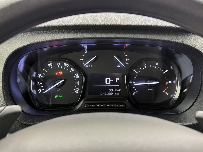 Toyota ProAce Worker 2.0 D-4D 145PK Automaat Lang Trekhaak Cruise Control Euro 6 - Furgoneta pequeña: foto 5 Toyota ProAce Worker 2.0 D-4D 145PK Automaat Lang Trekhaak Cruise Control Euro 6 - Furgoneta pequeña: foto 5
