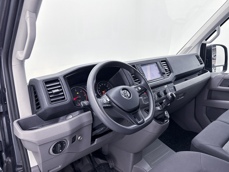 Volkswagen Crafter 30 2.0 TDI L3H3 Navigatie Achteruitrijcamera Betimmering Cruise Control - Furgoneta pequeña: foto 5 Volkswagen Crafter 30 2.0 TDI L3H3 Navigatie Achteruitrijcamera Betimmering Cruise Control - Furgoneta pequeña: foto 5