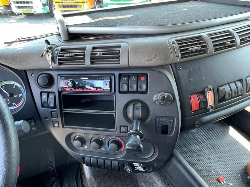 Cabeza tractora DAF CF 460 6x2 Kraanwagen Manual / Euro 5 / Kraan Palfinger PK42502-E: foto 13 Cabeza tractora DAF CF 460 6x2 Kraanwagen Manual / Euro 5 / Kraan Palfinger PK42502-E: foto 13