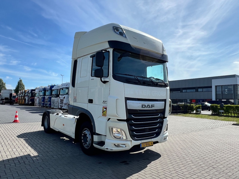 DAF XF 460 4x2 Trekker SSC / 2x Tank / full spoiler - Cabeza tractora: foto 3 DAF XF 460 4x2 Trekker SSC / 2x Tank / full spoiler - Cabeza tractora: foto 3