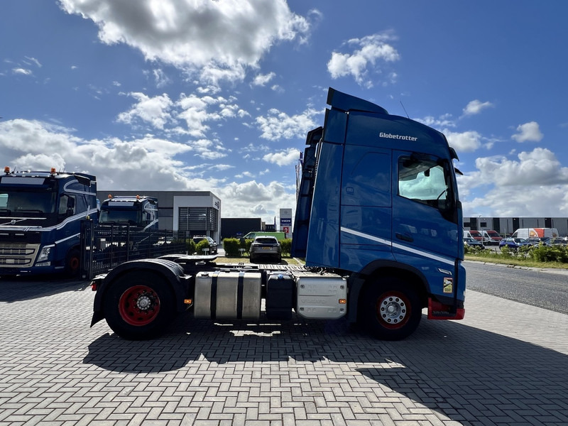 Volvo FH 460 4x2 trekker Globetrotter / 2x Fuel Tank - Cabeza tractora: foto 4 Volvo FH 460 4x2 trekker Globetrotter / 2x Fuel Tank - Cabeza tractora: foto 4