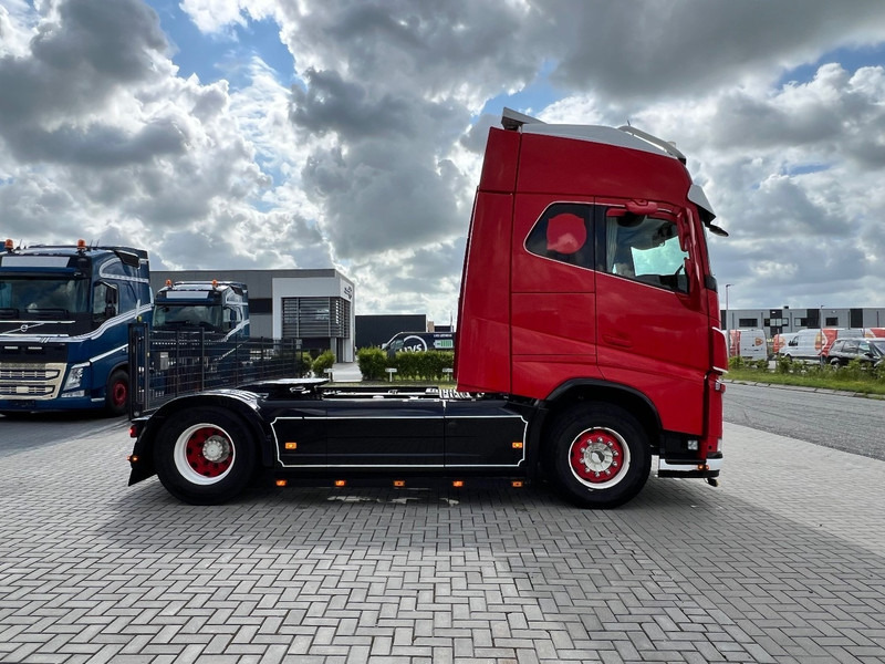 Volvo FH 460 4x2 trekker Globetrotter XL / 2x Fuel Tank / Standclima - Cabeza tractora: foto 4 Volvo FH 460 4x2 trekker Globetrotter XL / 2x Fuel Tank / Standclima - Cabeza tractora: foto 4