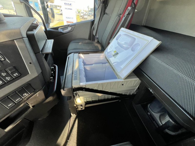 Cabeza tractora Volvo FH 500 6x2 vla trekker Pusher / lift / 887500km: foto 15 Cabeza tractora Volvo FH 500 6x2 vla trekker Pusher / lift / 887500km: foto 15