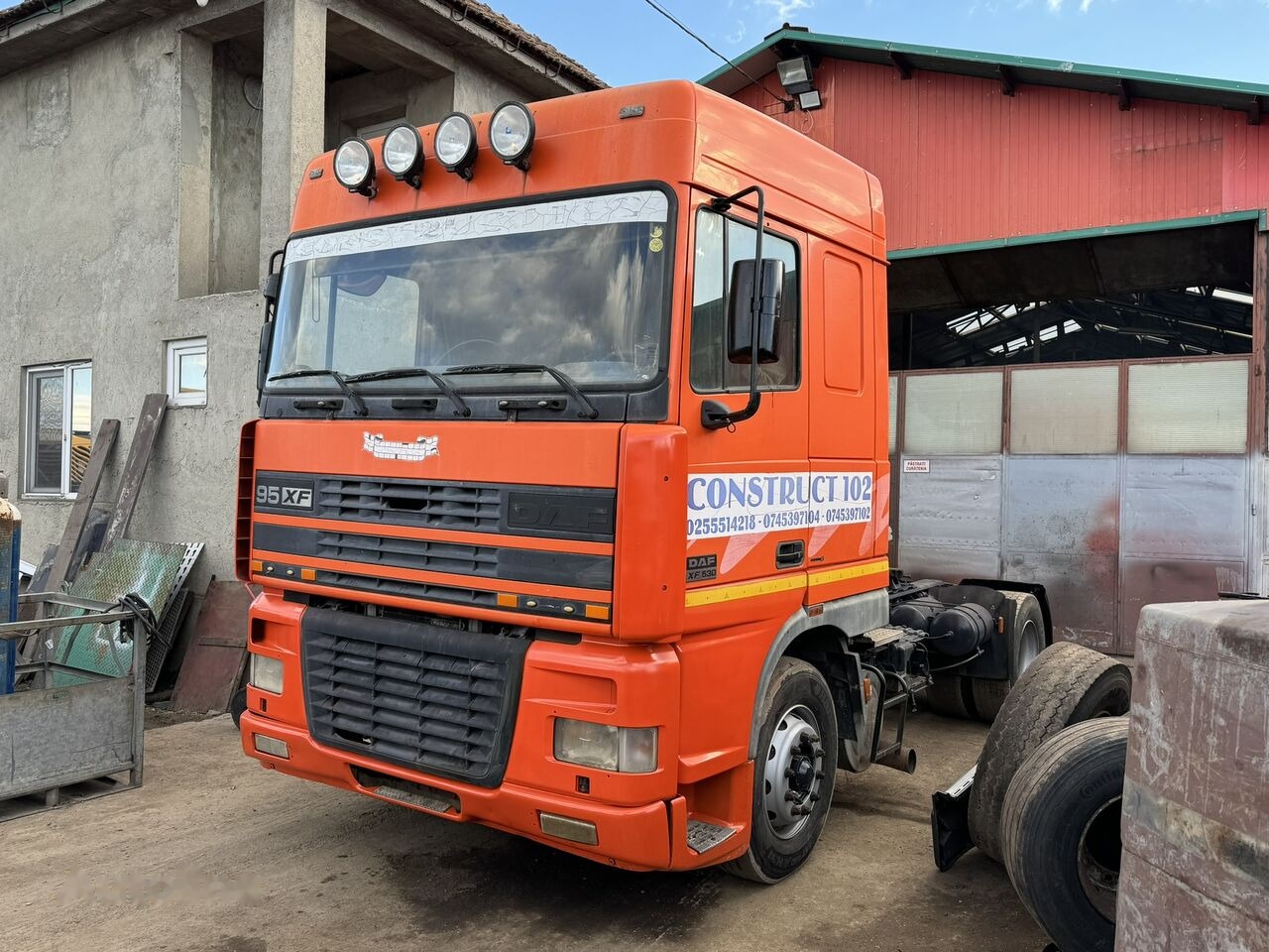 DAF XF 95 530 Euro 3 EXPORT Retarder - Cabeza tractora: foto 2 DAF XF 95 530 Euro 3 EXPORT Retarder - Cabeza tractora: foto 2