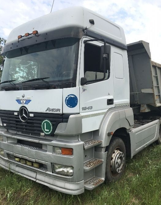 Mercedes-Benz AXOR Dezmembrez - Cabeza tractora: foto 2 Mercedes-Benz AXOR Dezmembrez - Cabeza tractora: foto 2