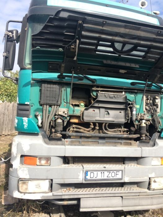 Mercedes-Benz (Magarus, Actros, Axor, Atego) - Cabeza tractora: foto 2 Mercedes-Benz (Magarus, Actros, Axor, Atego) - Cabeza tractora: foto 2