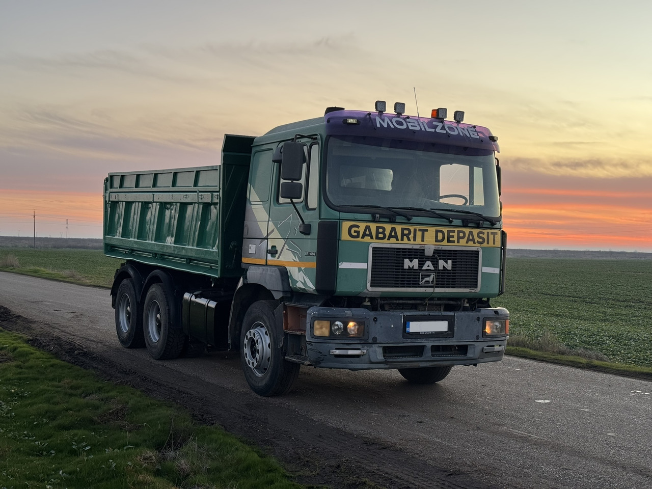 MAN 26 414 - Camión: foto 2 MAN 26 414 - Camión: foto 2