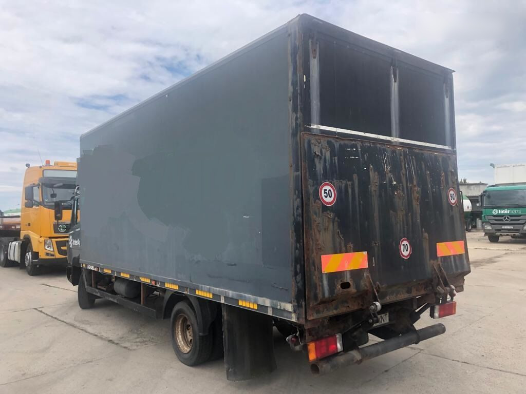 Mercedes-Benz 814 - Camión isotérmico: foto 2 Mercedes-Benz 814 - Camión isotérmico: foto 2