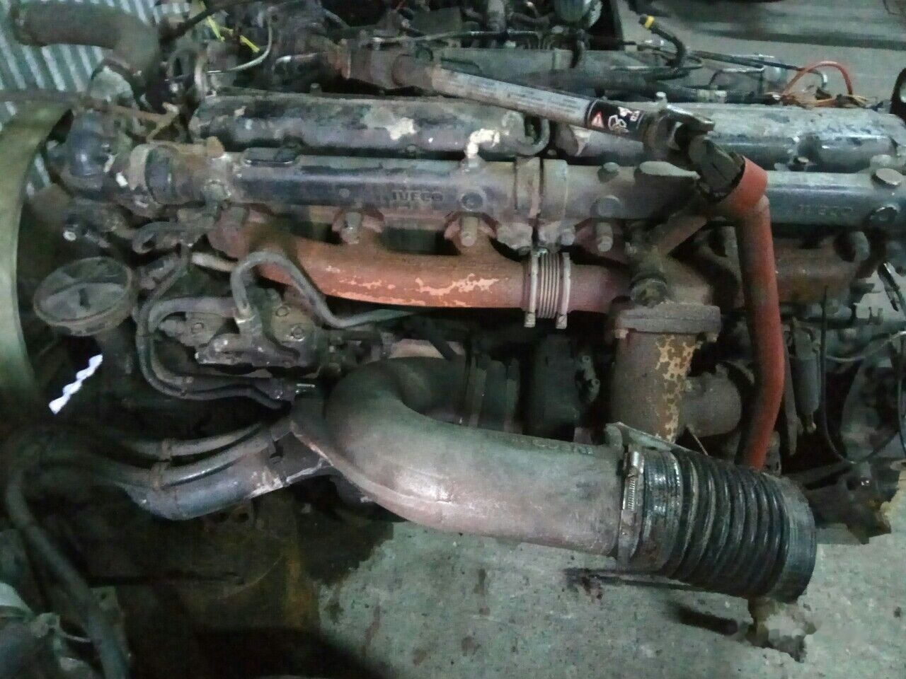 IVECO 8210.42L IVECO Magirus truck - Motor para Camión: foto 1 IVECO 8210.42L IVECO Magirus truck - Motor para Camión: foto 1