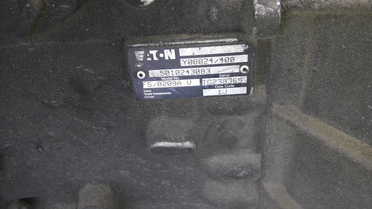 Renault EATON FS8209A   Renault Premium - Caja de cambios para Camión: foto 4 Renault EATON FS8209A   Renault Premium - Caja de cambios para Camión: foto 4