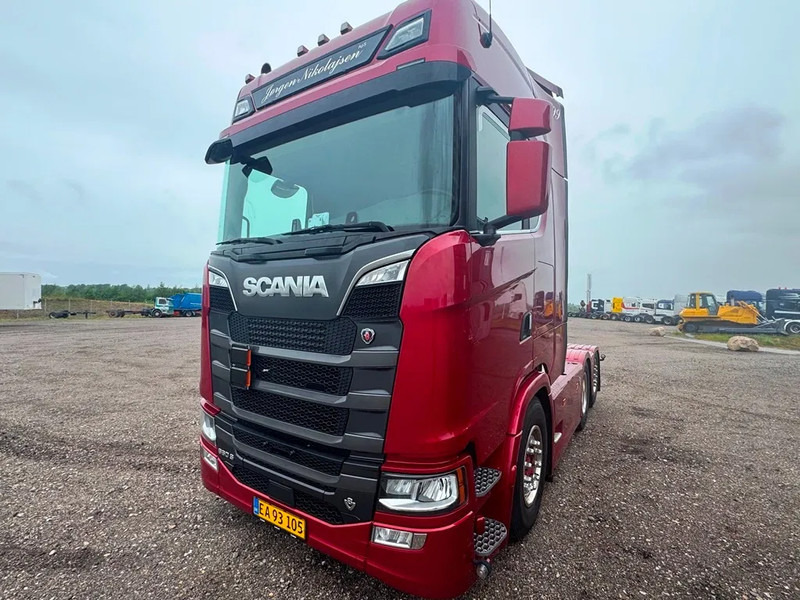 Scania 660S V8 NGS ADR EXIII . New Model Gearbox. Air / Air suspension. 2950mm weelbase. - Cabeza tractora: foto 4 Scania 660S V8 NGS ADR EXIII . New Model Gearbox. Air / Air suspension. 2950mm weelbase. - Cabeza tractora: foto 4