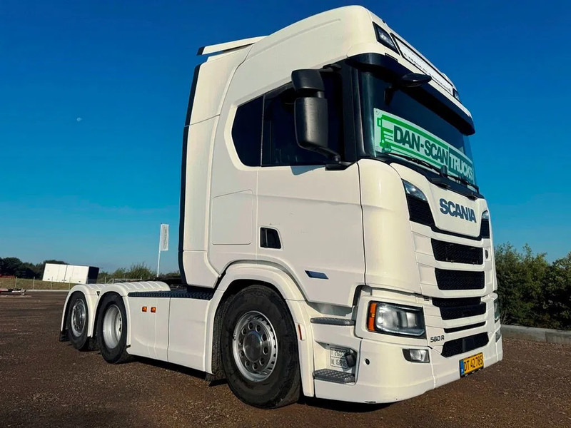 Scania R560 NGS 6x2*4 Rear steering. - Cabeza tractora: foto 2 Scania R560 NGS 6x2*4 Rear steering. - Cabeza tractora: foto 2