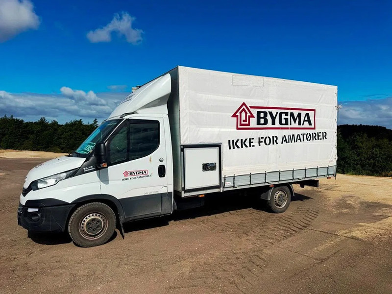 Iveco 35S18 3,0 TDI Aut. Gear. Euro 6. webasto night heater - Furgoneta con lona: foto 4 Iveco 35S18 3,0 TDI Aut. Gear. Euro 6. webasto night heater - Furgoneta con lona: foto 4