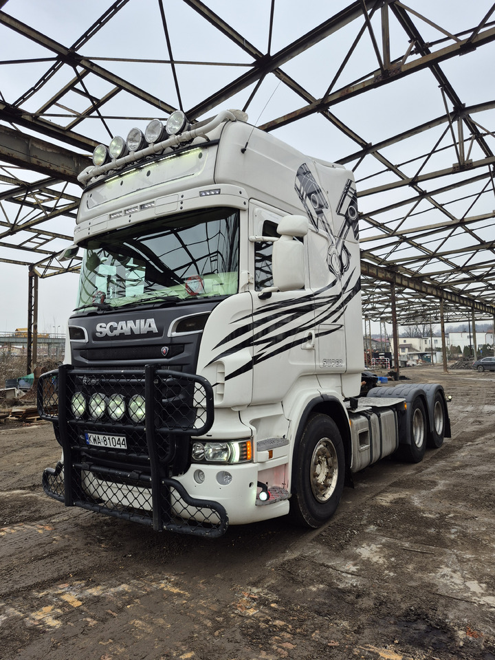 SCANIA R560 - Cabeza tractora: foto 1 SCANIA R560 - Cabeza tractora: foto 1