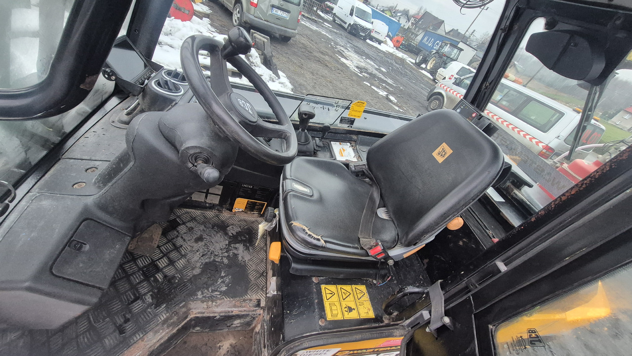 Carretilla elevadora diésel JCB TLT35D 2WD WM: foto 15 Carretilla elevadora diésel JCB TLT35D 2WD WM: foto 15