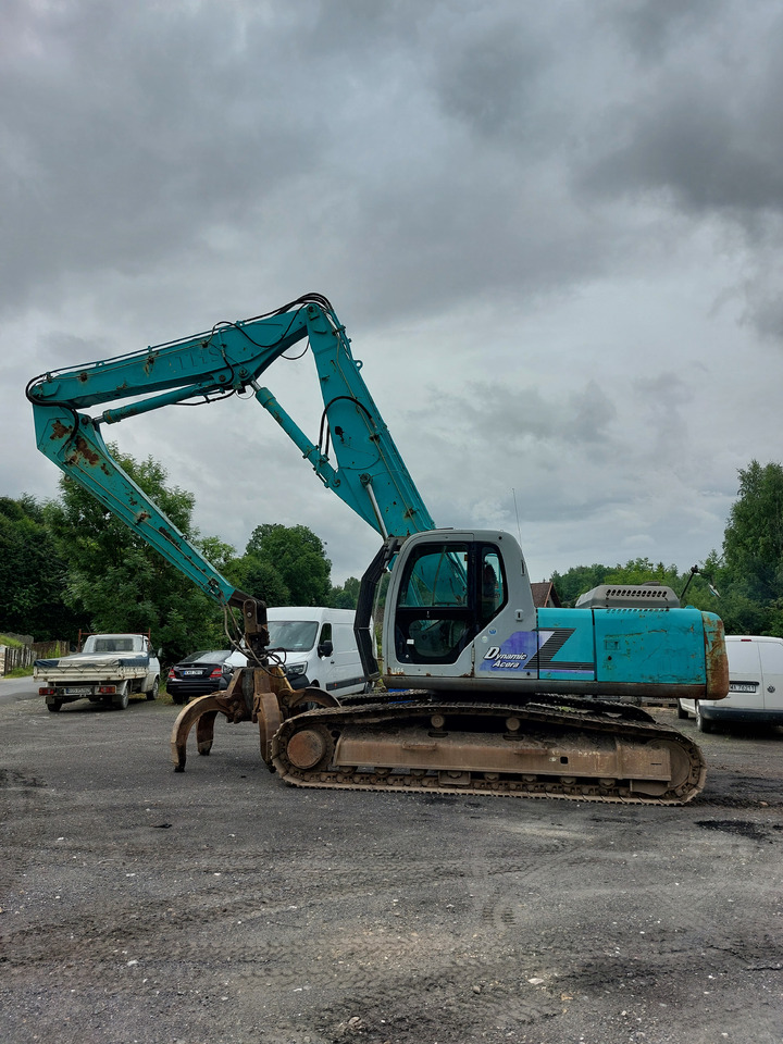 KOBELCO SK220 - Manipulador de materiales: foto 3 KOBELCO SK220 - Manipulador de materiales: foto 3