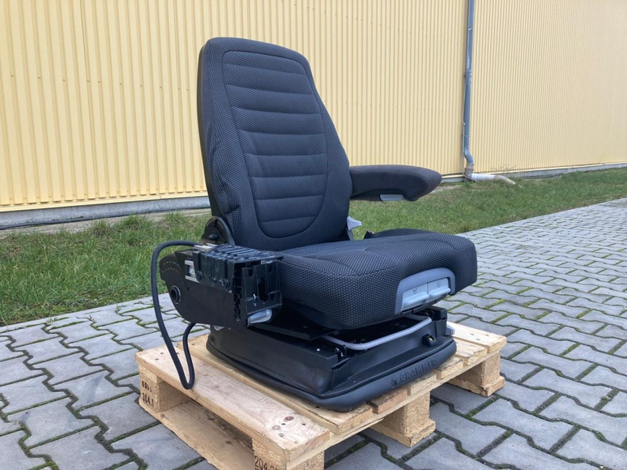 GRAMMER SITZ FENDT IDEAL - Asiento para Maquinaria agrícola: foto 1 GRAMMER SITZ FENDT IDEAL - Asiento para Maquinaria agrícola: foto 1