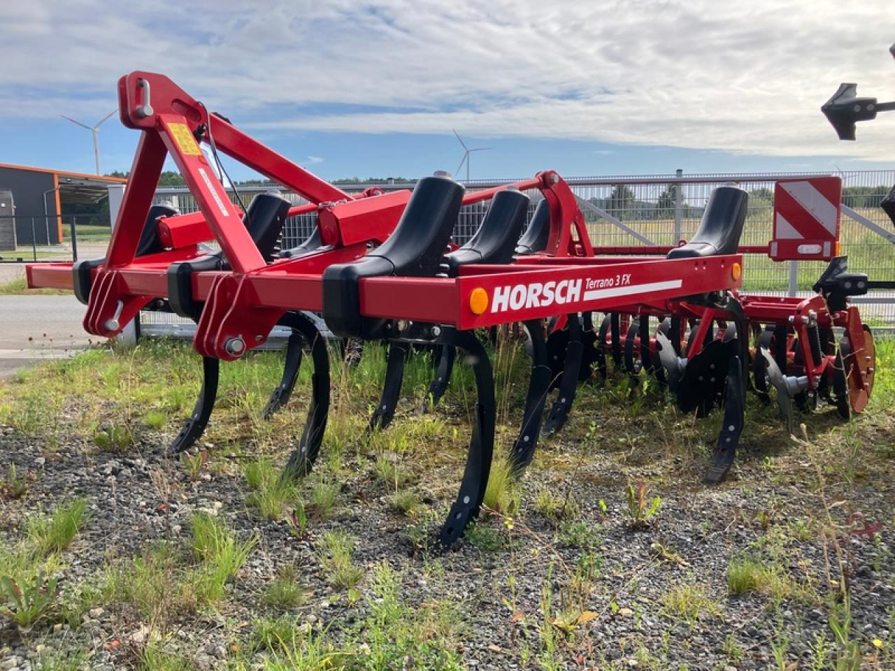 Horsch TERRANO 3 FX ROLLFLEXPACKER - Cultivador: foto 1 Horsch TERRANO 3 FX ROLLFLEXPACKER - Cultivador: foto 1
