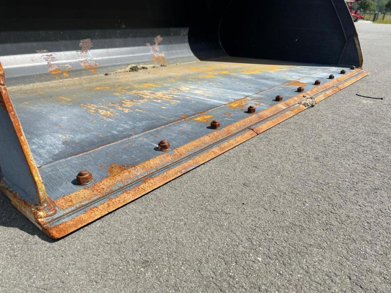 LEICHTGUTSCHAUFEL NEW HOLLAND CASE - Cazo cargador: foto 5 LEICHTGUTSCHAUFEL NEW HOLLAND CASE - Cazo cargador: foto 5