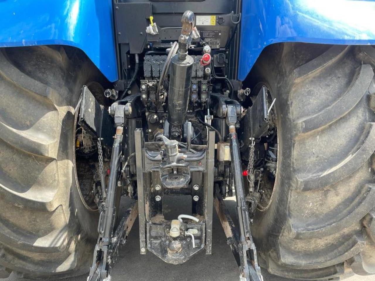 Leasing de New Holland T 7.270 AUTOCOMMAND AKTION New Holland T 7.270 AUTOCOMMAND AKTION: foto 7 Leasing de New Holland T 7.270 AUTOCOMMAND AKTION New Holland T 7.270 AUTOCOMMAND AKTION: foto 7