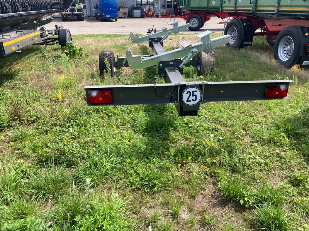 ZIEGLER SCHNEIDWERKSWAGEN AKTION - Cabezal de grano: foto 3 ZIEGLER SCHNEIDWERKSWAGEN AKTION - Cabezal de grano: foto 3