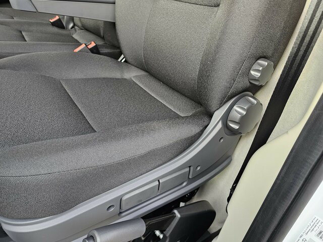 FIAT Ducato 35 140 L2H2 Voll-LED 260° 7''TFT Kamera... - Furgón: foto 2 FIAT Ducato 35 140 L2H2 Voll-LED 260° 7''TFT Kamera... - Furgón: foto 2