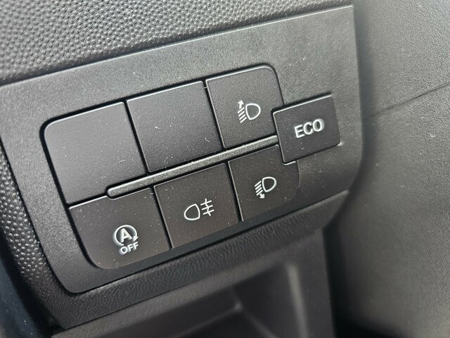 FIAT Ducato 35 140 Serie10-9.2 L2H1 Premium Kabine... - Furgón: foto 5 FIAT Ducato 35 140 Serie10-9.2 L2H1 Premium Kabine... - Furgón: foto 5