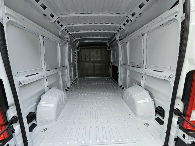 Leasing de FIAT Ducato 35 L3H2 180PS 13m³ Voll-LED 260° CarPlay... FIAT Ducato 35 L3H2 180PS 13m³ Voll-LED 260° CarPlay...: foto 28