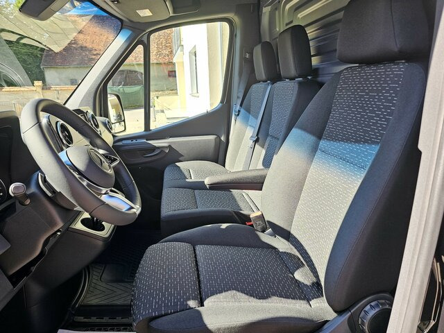 MERCEDES-BENZ Sprinter 317 CDI Kasten L2H2 AHK 3,5t MBUX10,25 - Furgón: foto 2 MERCEDES-BENZ Sprinter 317 CDI Kasten L2H2 AHK 3,5t MBUX10,25 - Furgón: foto 2