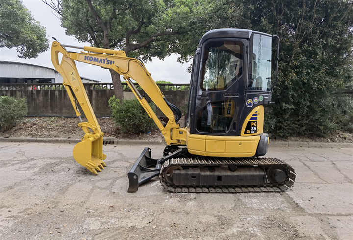 Best Selling Used komatsu PC35mr Excavators with good condition for sale in shanghai yard - Excavadora de cadenas: foto 4 Best Selling Used komatsu PC35mr Excavators with good condition for sale in shanghai yard - Excavadora de cadenas: foto 4