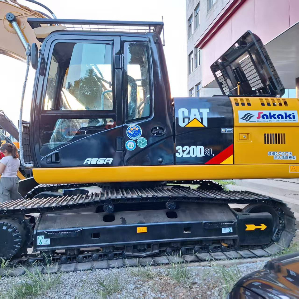 CAT 320D2L Excavator - Excavadora de cadenas: foto 3 CAT 320D2L Excavator - Excavadora de cadenas: foto 3