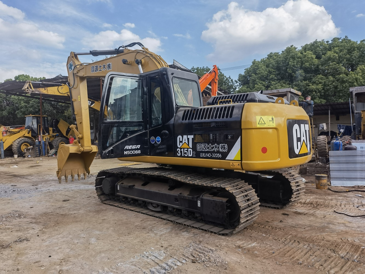 CATERPILLAR 315D - Excavadora de cadenas: foto 1 CATERPILLAR 315D - Excavadora de cadenas: foto 1