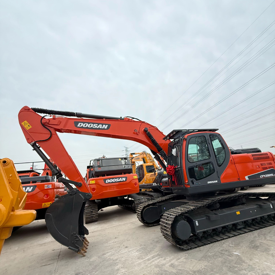 Doosan Dx225 Crawler Excavator - Excavadora de cadenas: foto 4 Doosan Dx225 Crawler Excavator - Excavadora de cadenas: foto 4