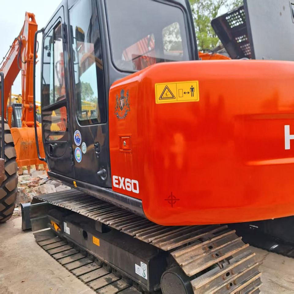 Hitachi EX60 Excavator - Excavadora de cadenas: foto 2 Hitachi EX60 Excavator - Excavadora de cadenas: foto 2