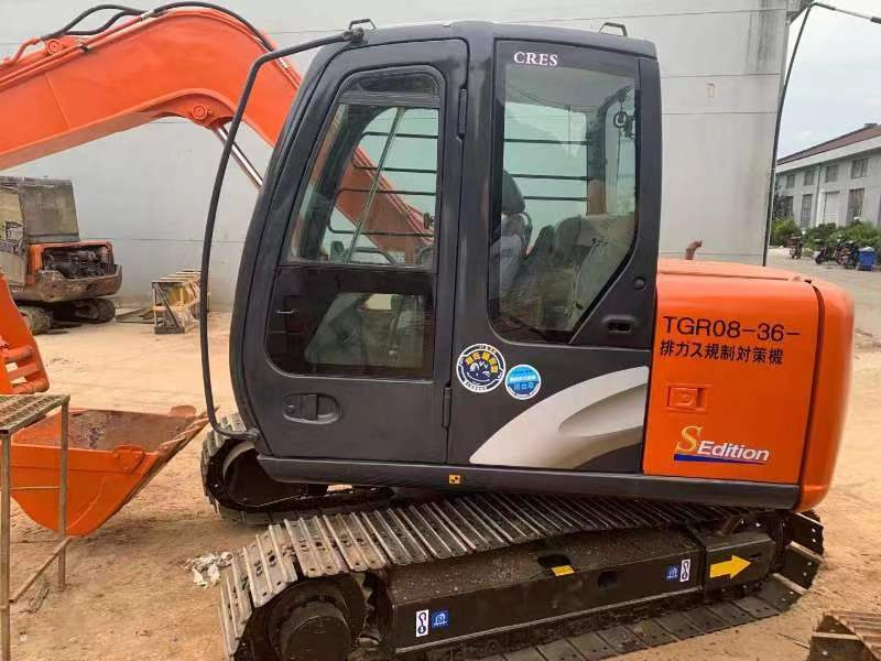 Hitachi ZX70 Excavator - Excavadora de cadenas: foto 5 Hitachi ZX70 Excavator - Excavadora de cadenas: foto 5