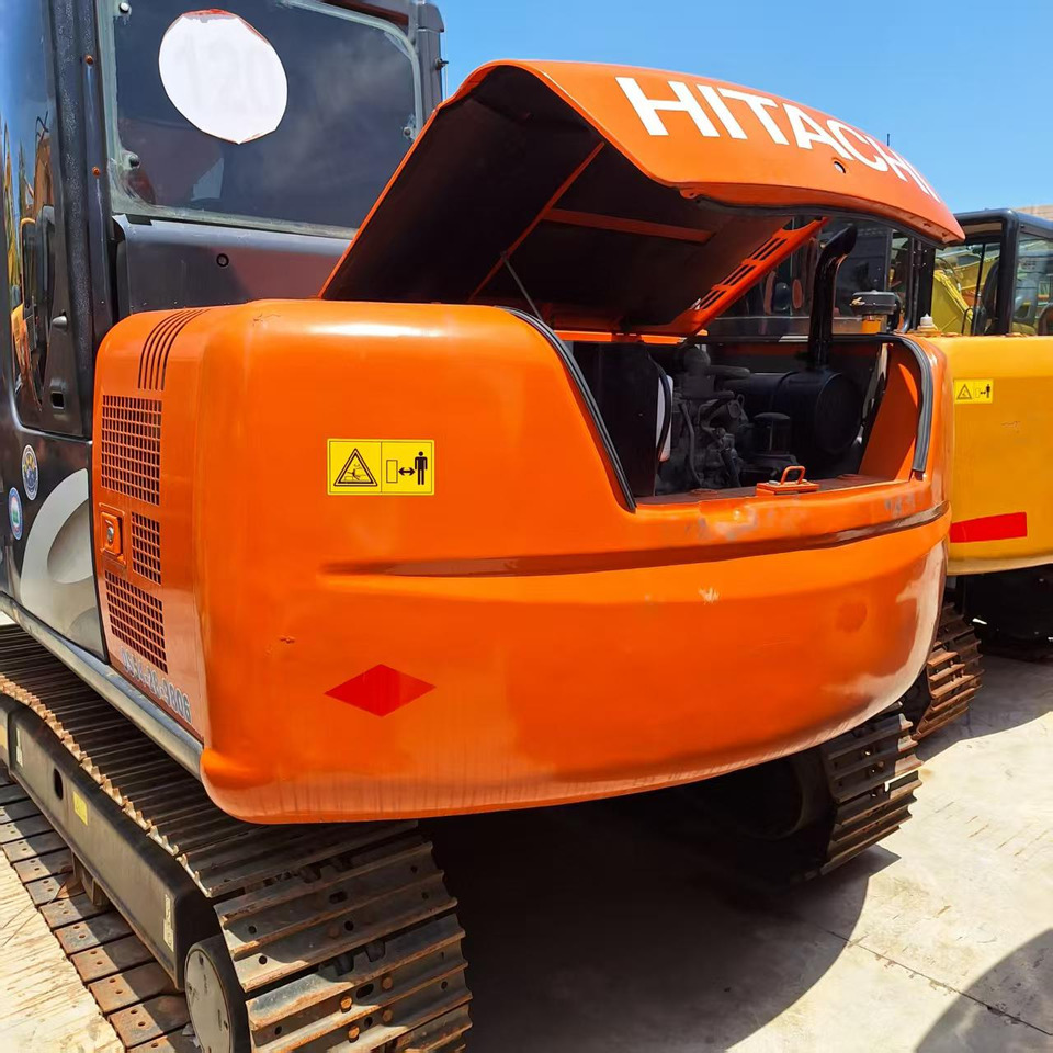 Hitachi ZX70 Excavator - Excavadora de cadenas: foto 1 Hitachi ZX70 Excavator - Excavadora de cadenas: foto 1