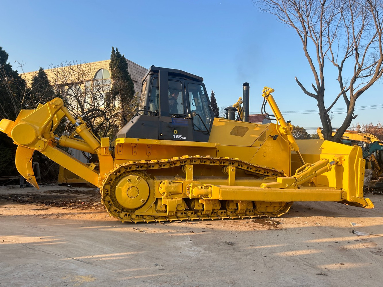 Komatsu D155AX bulldozer - Bulldozer: foto 2 Komatsu D155AX bulldozer - Bulldozer: foto 2