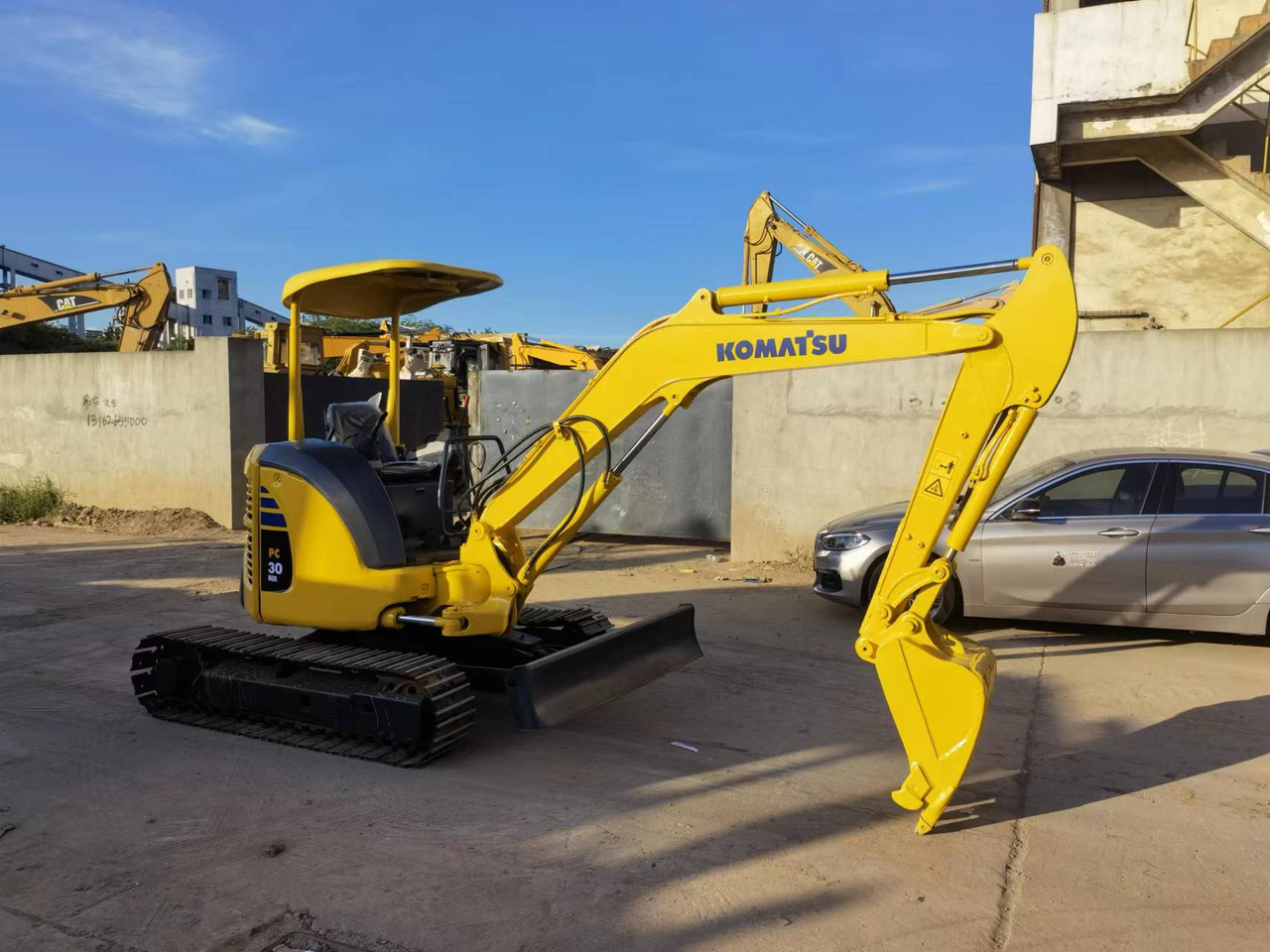 Komatsu PC30 Excavator - Excavadora de cadenas: foto 2 Komatsu PC30 Excavator - Excavadora de cadenas: foto 2