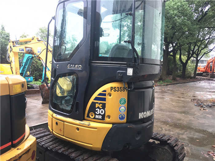 Reasonable price good quality second-hand Komatsu PC30 used Komatsu mini excavator digger for sale - Excavadora de cadenas: foto 5 Reasonable price good quality second-hand Komatsu PC30 used Komatsu mini excavator digger for sale - Excavadora de cadenas: foto 5