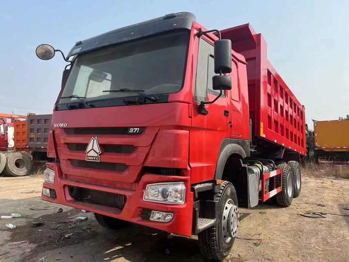Second Hand 6x4/8x4 Used Howo Tipper Dump Truck Used 10 Wheels Sinotruck Howo Dump Truck - Camión volquete: foto 4 Second Hand 6x4/8x4 Used Howo Tipper Dump Truck Used 10 Wheels Sinotruck Howo Dump Truck - Camión volquete: foto 4