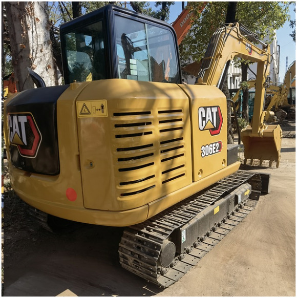 Second Hand Mini Excavator Caterpillar CAT 306e2 Crawler Wheel Excavator 6ton used caterpillar 306e2 crawler excavator in stock - Excavadora de cadenas: foto 1 Second Hand Mini Excavator Caterpillar CAT 306e2 Crawler Wheel Excavator 6ton used caterpillar 306e2 crawler excavator in stock - Excavadora de cadenas: foto 1