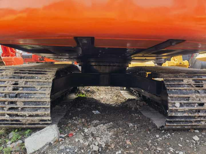 Used Excavator HITACHI ZX200-3 Good Quality used hitachi zx200-3 excavator used excavator for sale - Excavadora: foto 4 Used Excavator HITACHI ZX200-3 Good Quality used hitachi zx200-3 excavator used excavator for sale - Excavadora: foto 4