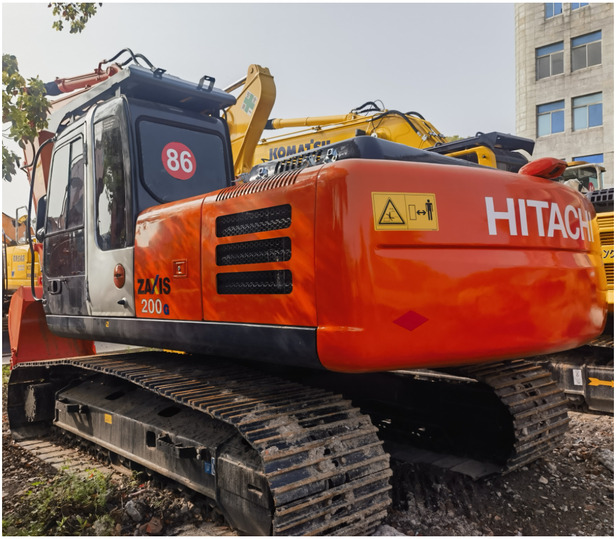 Used Hitachi ZX200-3 Excavator 20 Ton Digger Cheap Price and high quality Crawler Excavator for sale in shanghai - Excavadora: foto 1 Used Hitachi ZX200-3 Excavator 20 Ton Digger Cheap Price and high quality Crawler Excavator for sale in shanghai - Excavadora: foto 1
