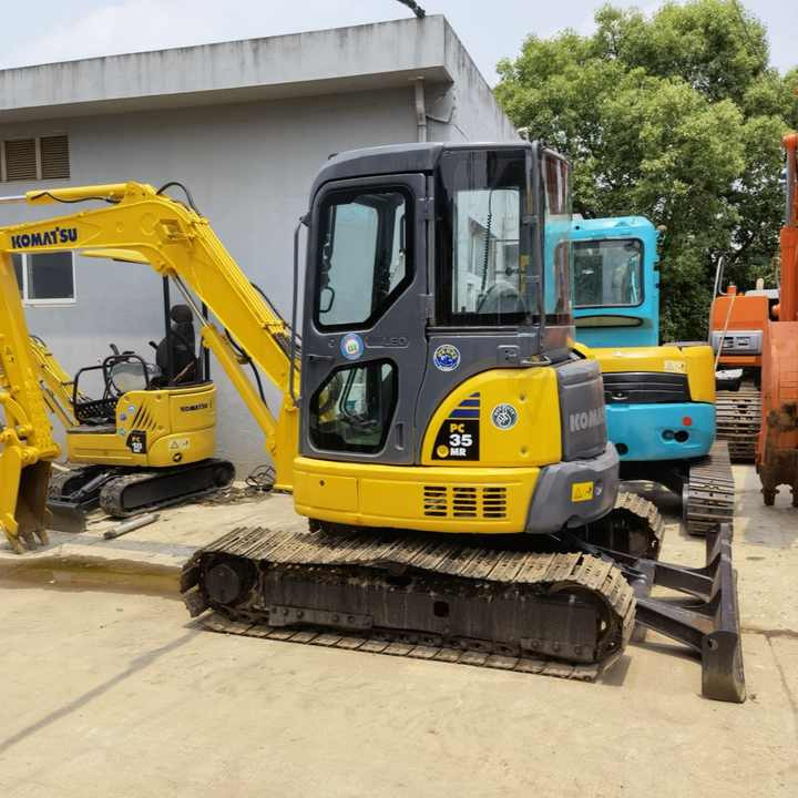 Used Komatsu PC35MR excavator Japanese Original Crawler 3 Tons Second Used Mini Excavator in stock - Excavadora de cadenas: foto 4 Used Komatsu PC35MR excavator Japanese Original Crawler 3 Tons Second Used Mini Excavator in stock - Excavadora de cadenas: foto 4