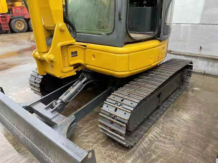 Used komatsu pc30mr excavator KOMATSU PC35mr-3 PC40mr-2 PC40mr-3 PC55mr-2 excavator in stock - Excavadora de cadenas: foto 5 Used komatsu pc30mr excavator KOMATSU PC35mr-3 PC40mr-2 PC40mr-3 PC55mr-2 excavator in stock - Excavadora de cadenas: foto 5