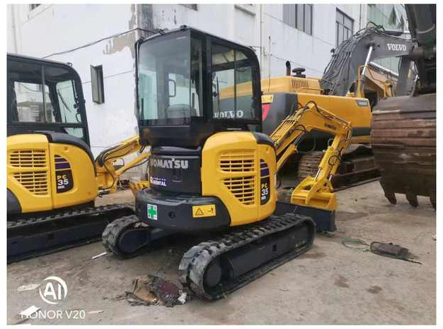 Komatsu second hand digger mini excavator pc35 used excavators komatsu pc35 for sale - Excavadora de cadenas: foto 1 Komatsu second hand digger mini excavator pc35 used excavators komatsu pc35 for sale - Excavadora de cadenas: foto 1