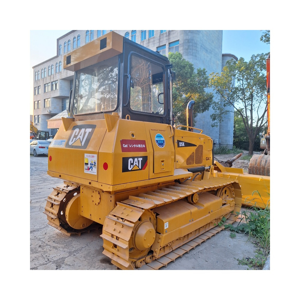 Used caterpillar cat D5k bulldozer - Bulldozer: foto 1 Used caterpillar cat D5k bulldozer - Bulldozer: foto 1