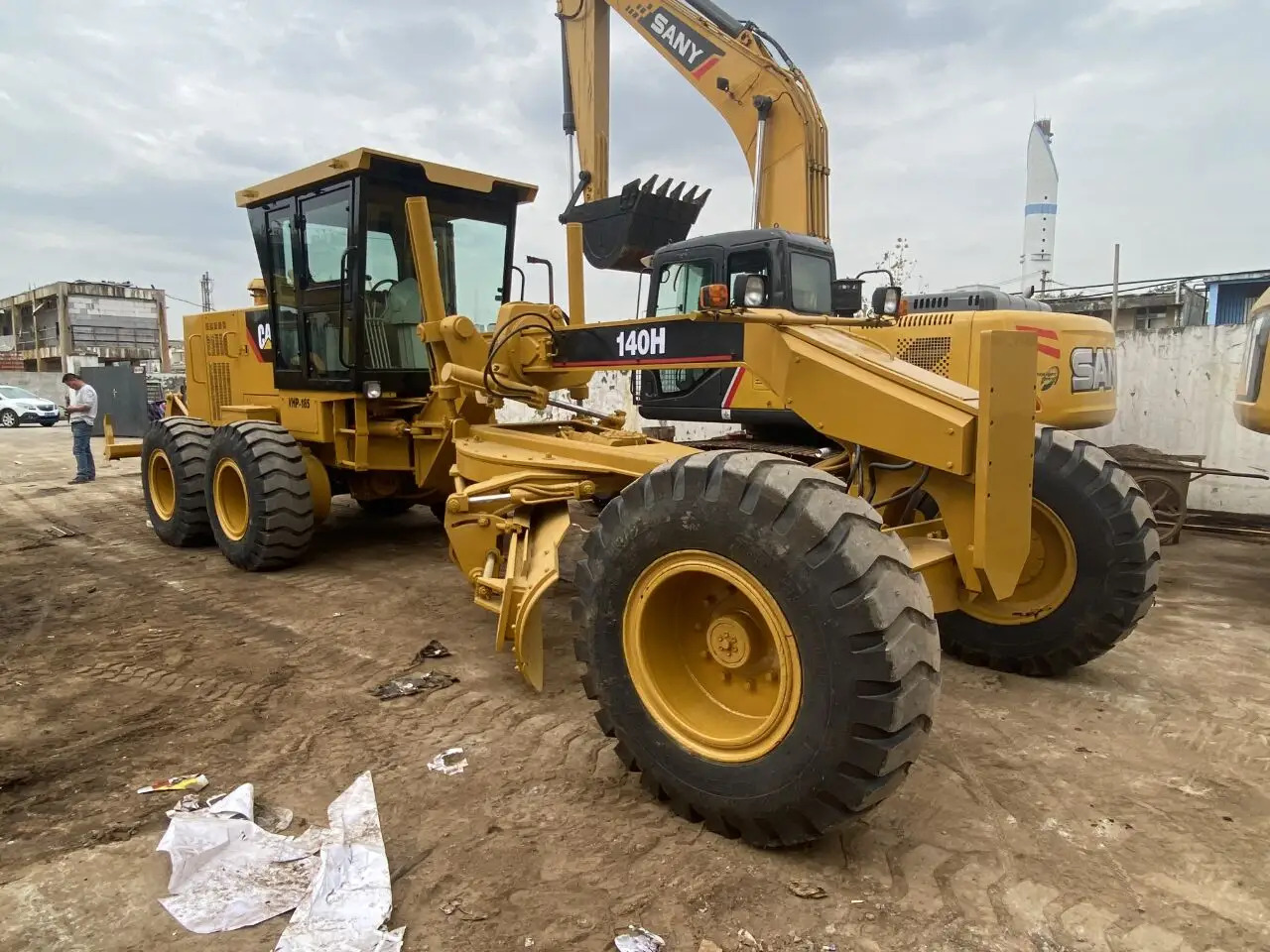 Used grader caterpillar 140H Caterpillar motor grader 140H 140G 120K 120G 14H cheap used grader - Grader: foto 3 Used grader caterpillar 140H Caterpillar motor grader 140H 140G 120K 120G 14H cheap used grader - Grader: foto 3