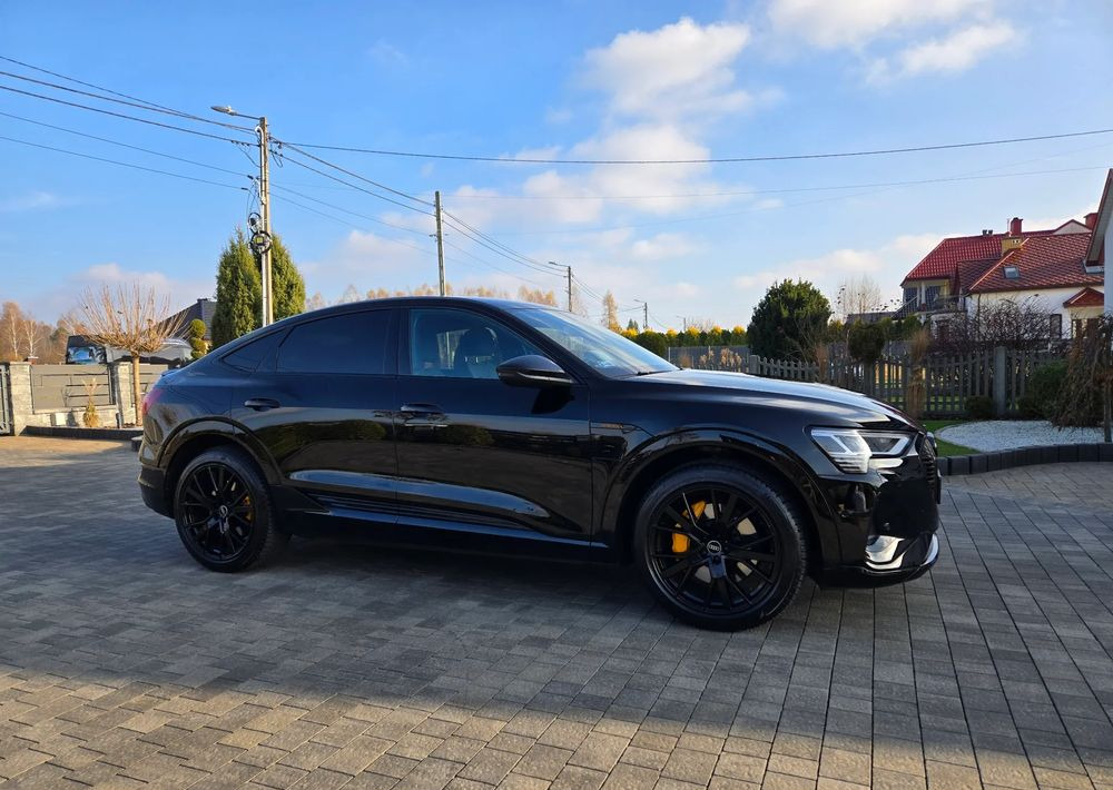 Audi e-tron 55 Quattro S Line - Sedan: foto 3 Audi e-tron 55 Quattro S Line - Sedan: foto 3